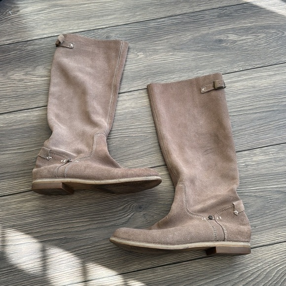 Reef relaxed slouchy boot in suede natural
Color slip on  High Desert suede boot - Picture 2 of 8